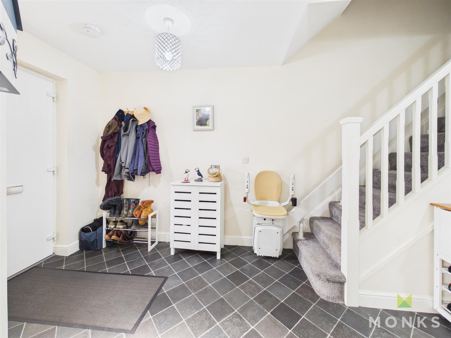 3 Cornovii Gardens, Oswestry, SY11 1JG For Sale